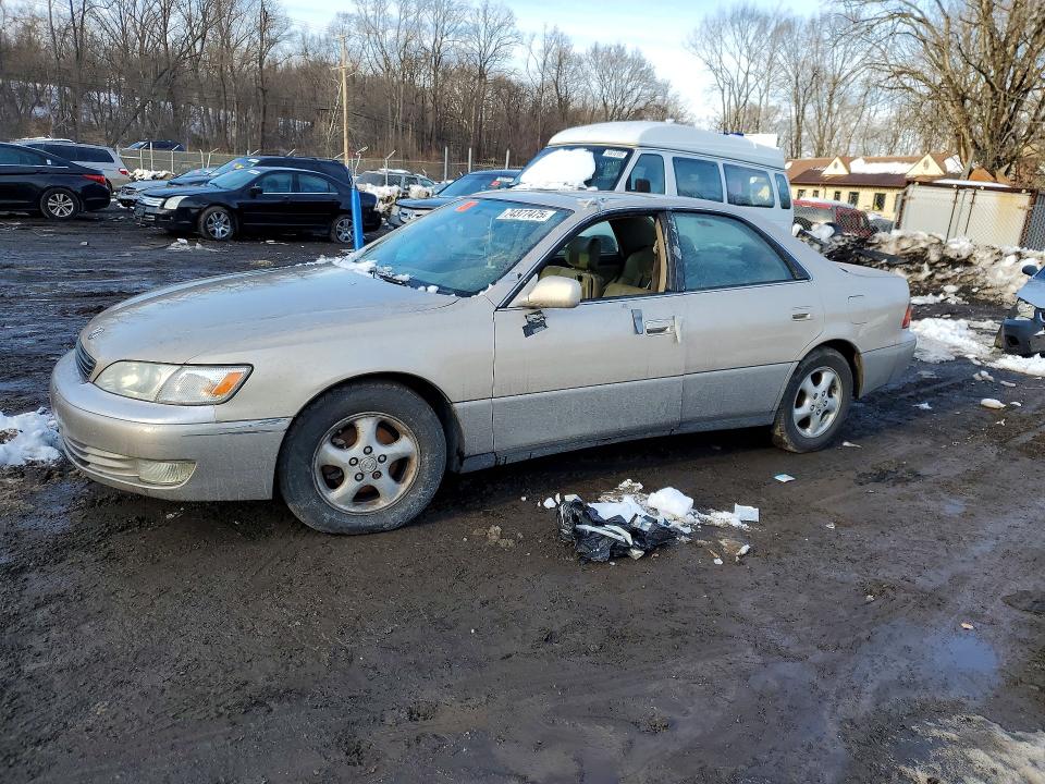 Photo 1 from auction – 1999 LEXUS ES 300 with VIN JT8BF28G5X0161358