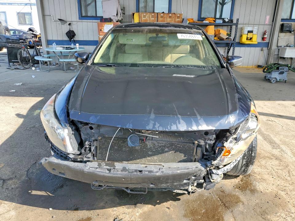 Photo 5 from auction – 2008 HONDA ACCORD with VIN JHMCP26438C032691