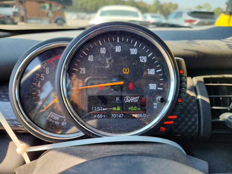 Photo 9 from auction – 2016 MINI COOPER with VIN WMWWG9C5XG3A91885