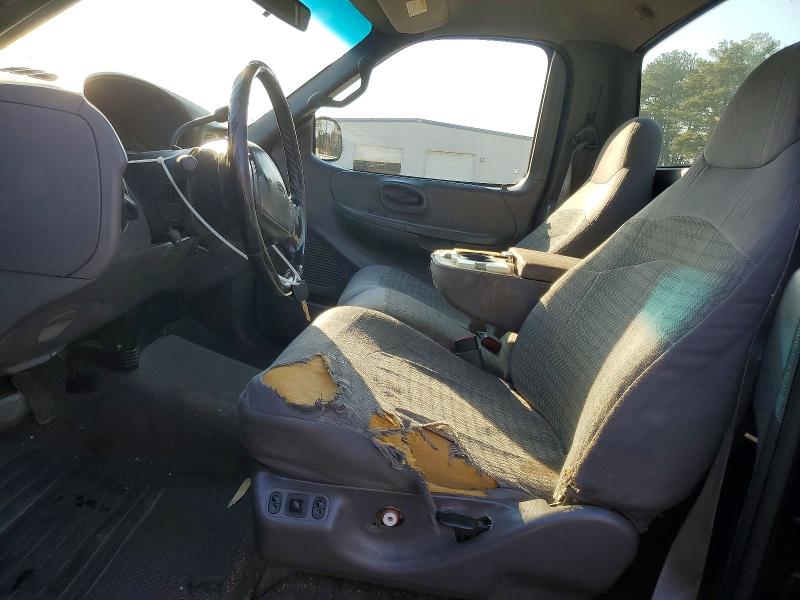 Photo 7 from auction – 2000 FORD F150 with VIN 1FTRF07W7YKB04629
