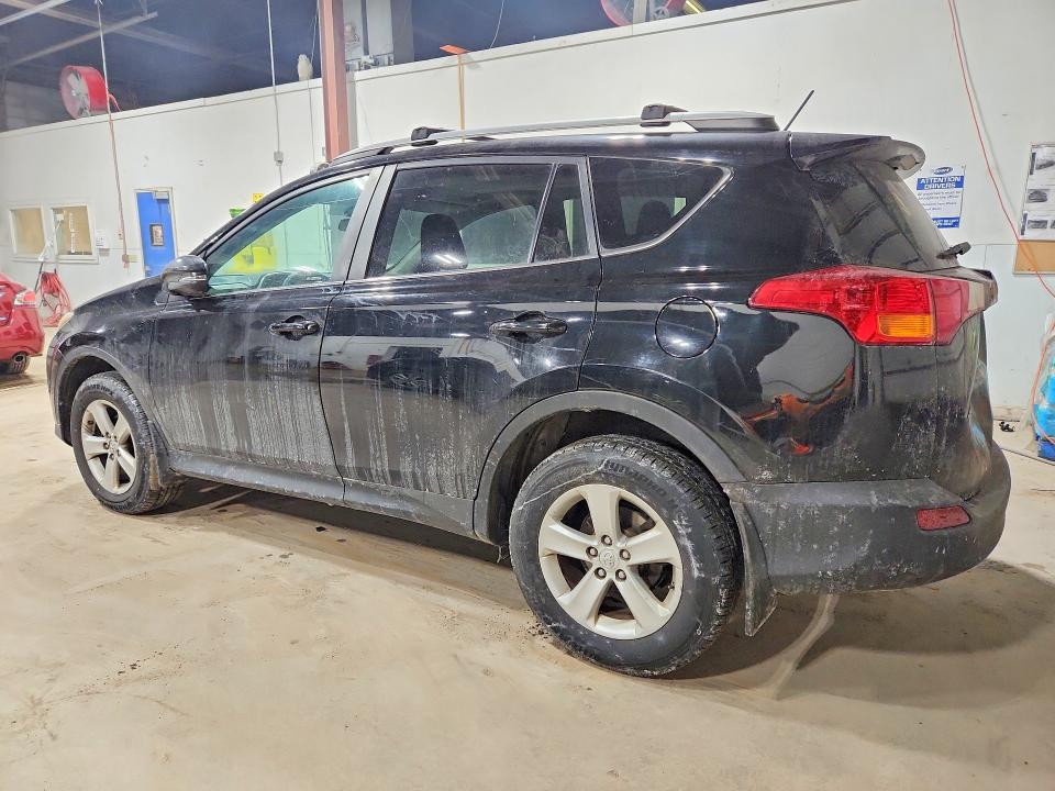 Photo 2 from auction – 2013 TOYOTA RAV4 XLE with VIN 2T3RFREVXDW108867