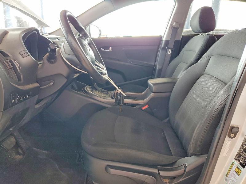 Photo 7 from auction – 2012 KIA SPORTAGE L with VIN KNDPBCA20C7254720