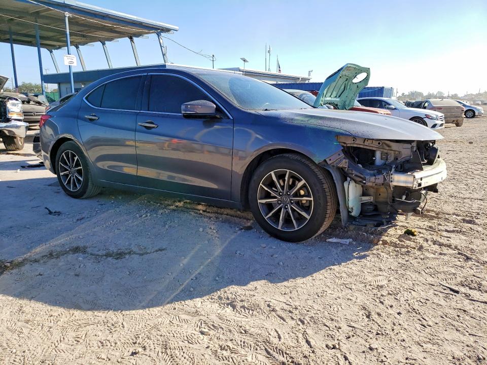 Photo 4 from auction – 2018 ACURA TLX with VIN 19UUB1F34JA005797