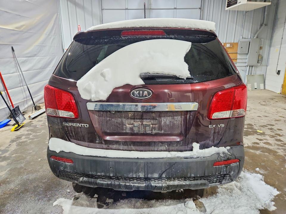 Photo 6 from auction – 2013 KIA SORENTO with VIN 5XYKUDA20DG362379
