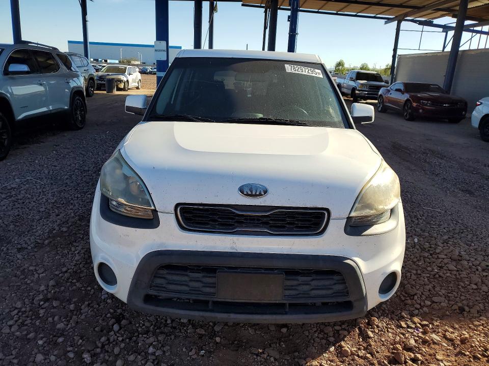 Photo 5 from auction – 2013 KIA SOUL with VIN KNDJT2A58D7759591