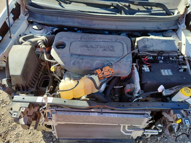 Photo 11 from auction – 2019 JEEP CHEROKEE with VIN 1C4PJLCB1KD242267