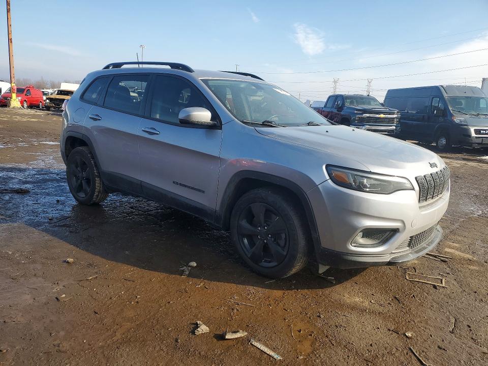 Photo 4 from auction – 2020 JEEP CHEROKEE with VIN 1C4PJLLB4LD528082