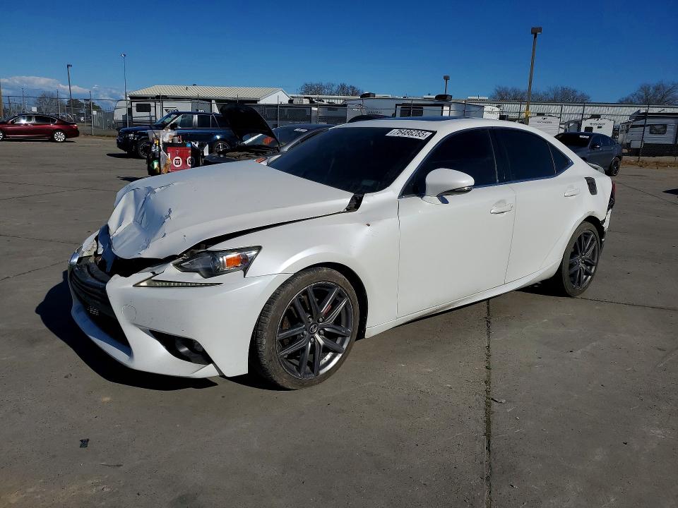 LEXUS IS 2015 with VIN JTHBF1D29F5062676 - Photo from auction