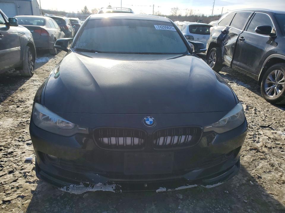 Photo 5 from auction – 2013 BMW 328 XI with VIN WBA3B3C57DF532216