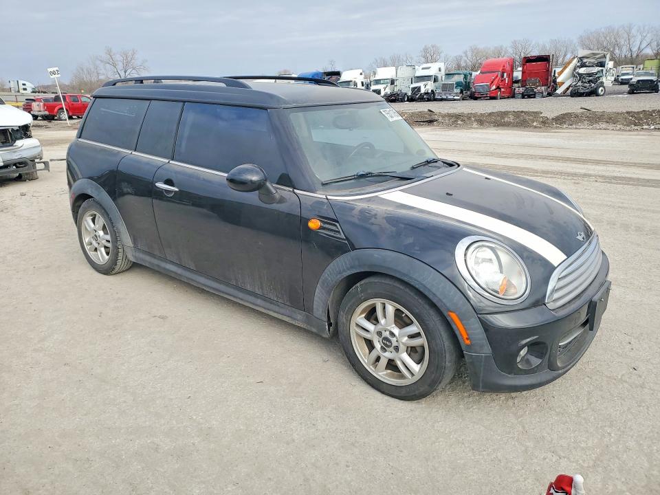Photo 4 from auction – 2012 MINI COOPER CLU with VIN WMWZF3C51CT488762
