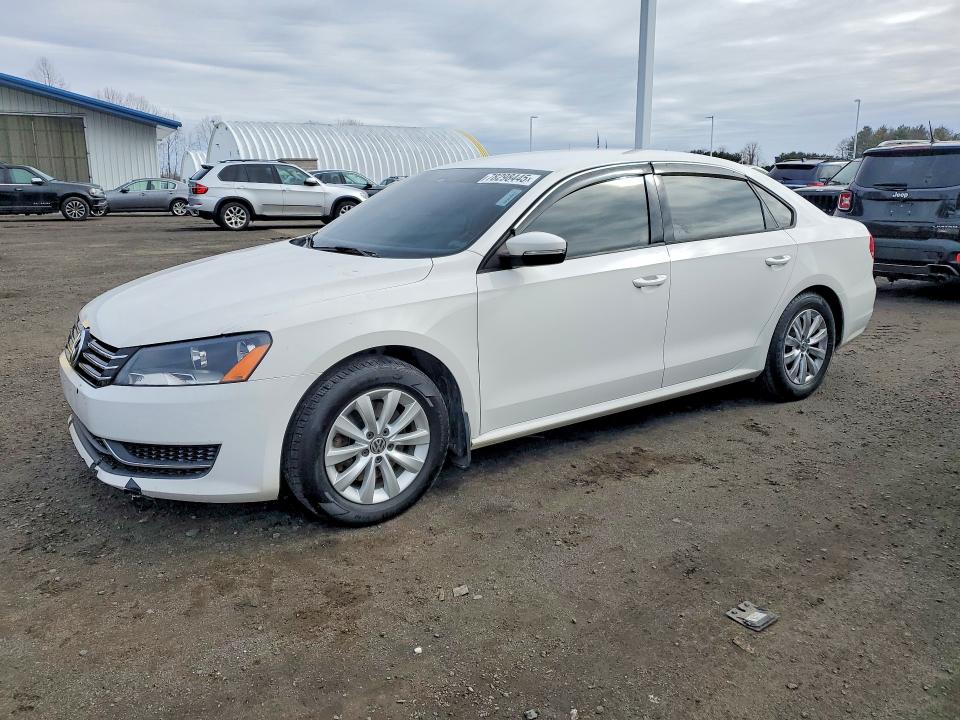 VOLKSWAGEN PASSAT 2013 with VIN 1VWAP7A32DC068741 - Photo from auction
