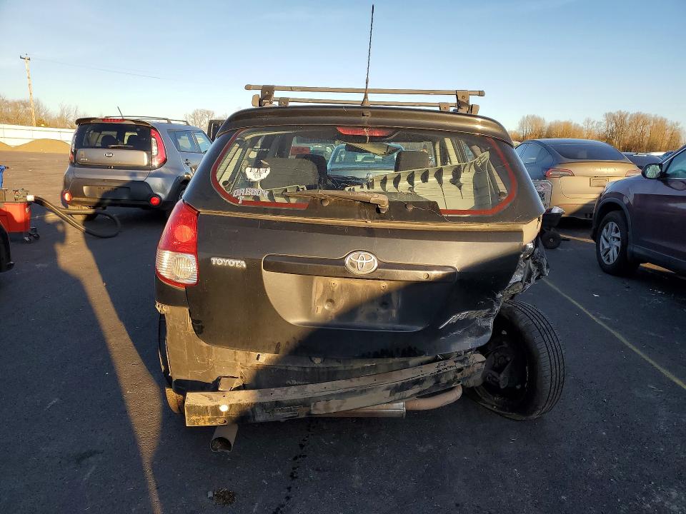 Photo 6 from auction – 2004 TOYOTA COROLLA MATRIX with VIN 2T1KR32EX4C261236