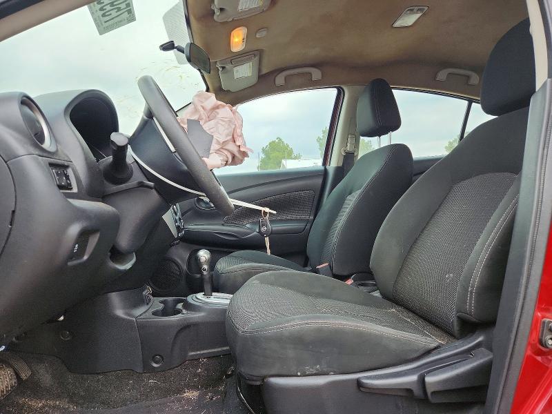 Photo 7 from auction – 2018 NISSAN VERSA S with VIN 3N1CN7AP9JL839414