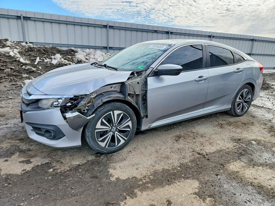 HONDA CIVIC 2017 with VIN 19XFC1F76HE205207 - Photo from auction