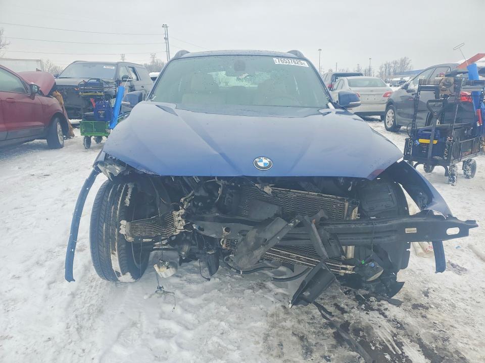 Photo 5 from auction – 2014 BMW X1 XDRIVE2 with VIN WBAVL1C51EVY13641