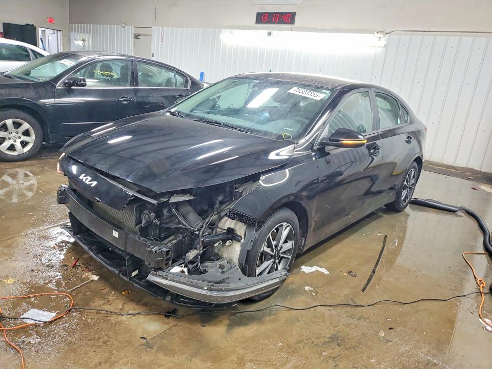 KIA FORTE 2022 with VIN 3KPF24AD4NE424793 - Photo from auction