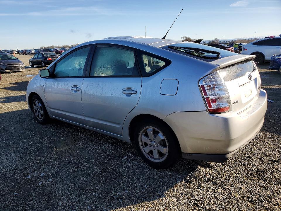 Photo 2 from auction – 2007 TOYOTA PRIUS with VIN JTDKB20U777581497