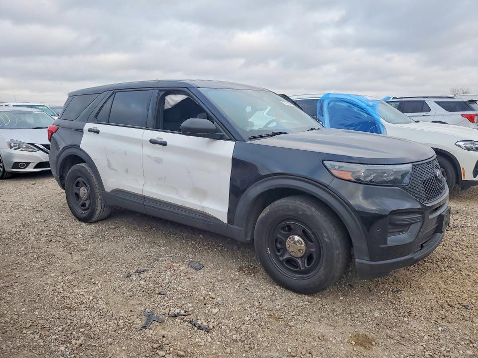 Photo 4 from auction – 2024 FORD EXPLORER with VIN 1FM5K8AB6RGA64204