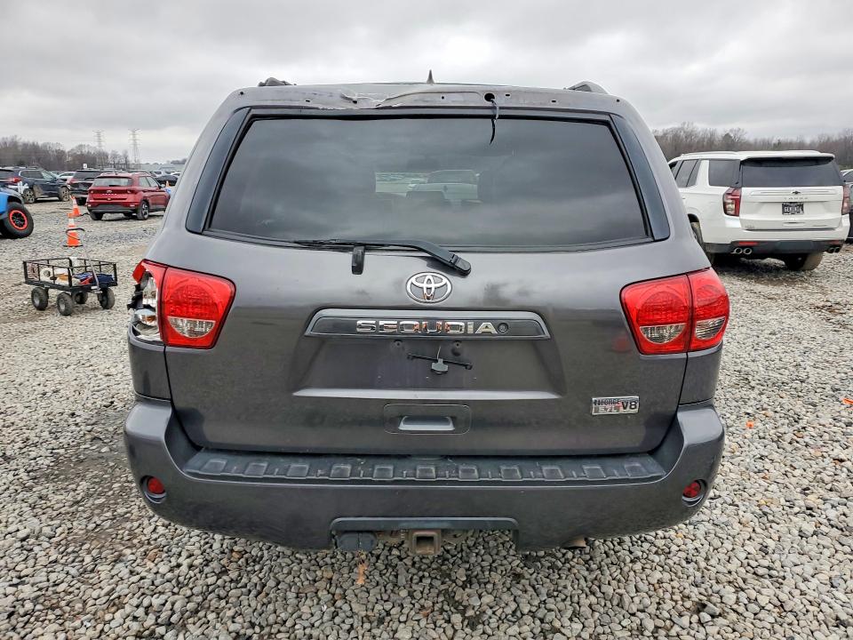 Photo 6 from auction – 2013 TOYOTA SEQUOIA with VIN 5TDZY5G16DS046009