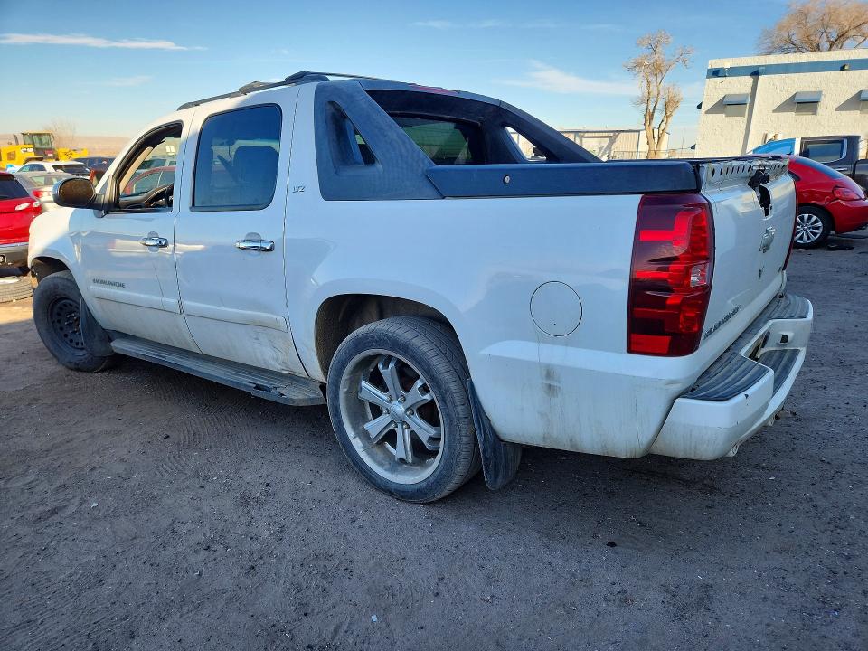 Photo 2 from auction – 2007 CHEVROLET AVALANCHE with VIN 3GNFK12327G278641