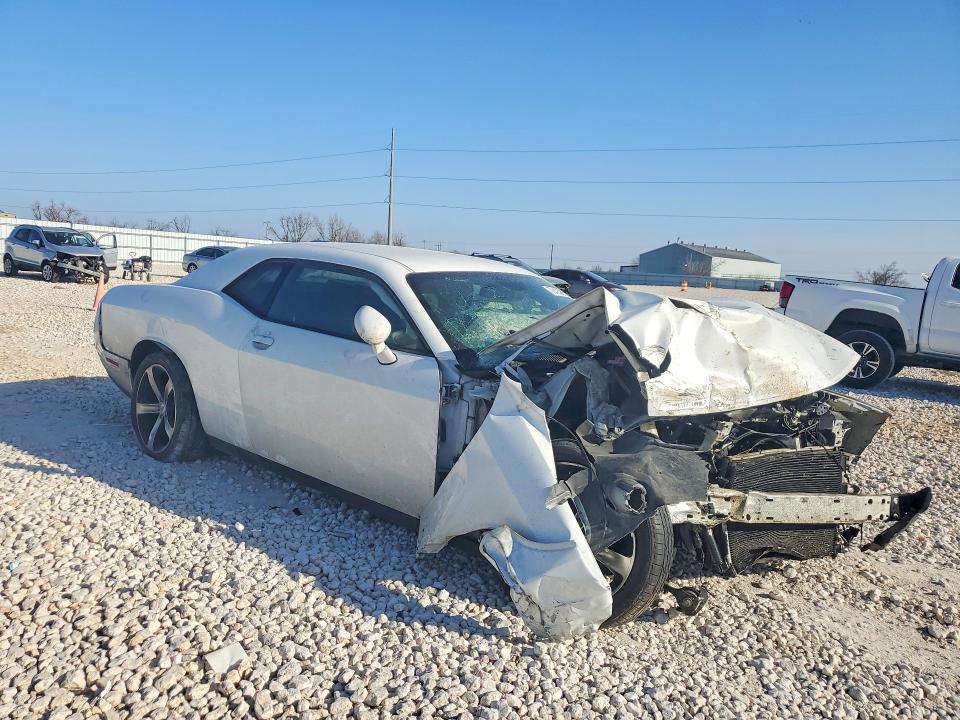 Photo 4 from auction – 2016 DODGE CHALLENGER with VIN 2C3CDZAG7GH236544
