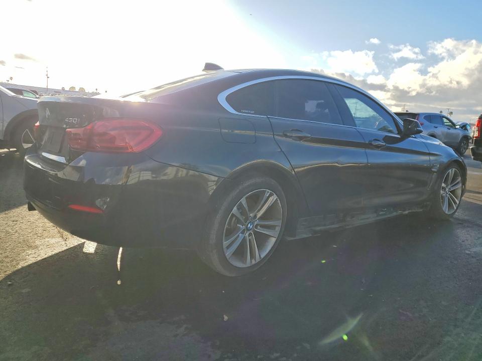 Zdjęcie 3 z aukcji – 2019 BMW 430I z VIN WBA4J1C54KBM12762