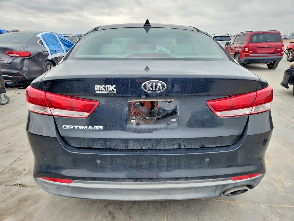 Photo 6 from auction – 2018 KIA OPTIMA with VIN 5XXGT4L36JG234677