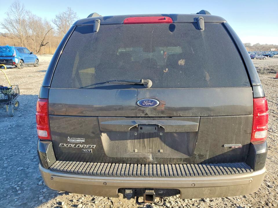 Photo 6 from auction – 2003 FORD EXPLORER with VIN 1FMZU74W43UB53671