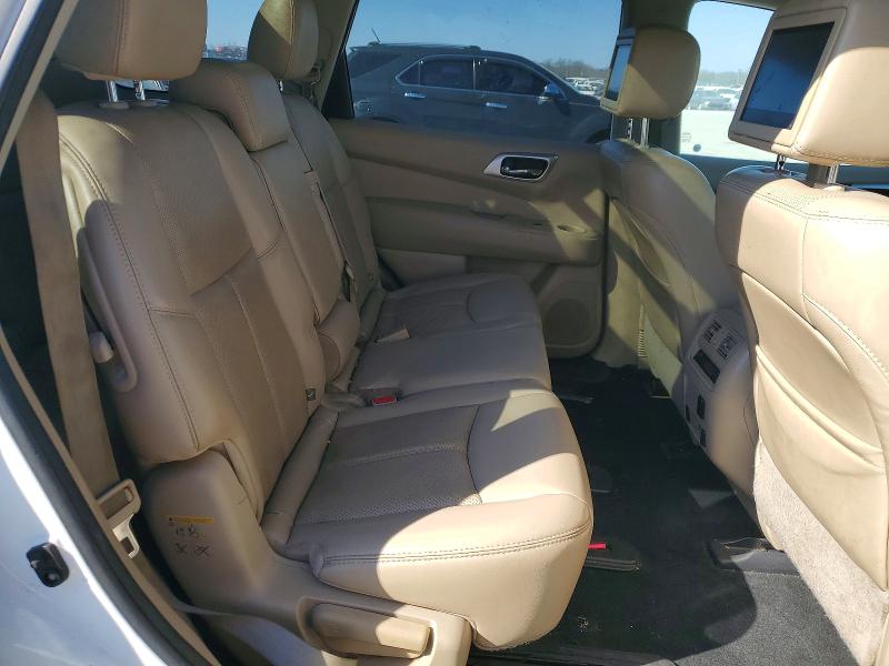 Photo 11 from auction – 2017 NISSAN PATHFINDER with VIN 5N1DR2MN3HC600770