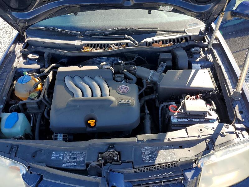 Photo 11 from auction – 2003 VOLKSWAGEN JETTA with VIN 3VWSK69M73M038903