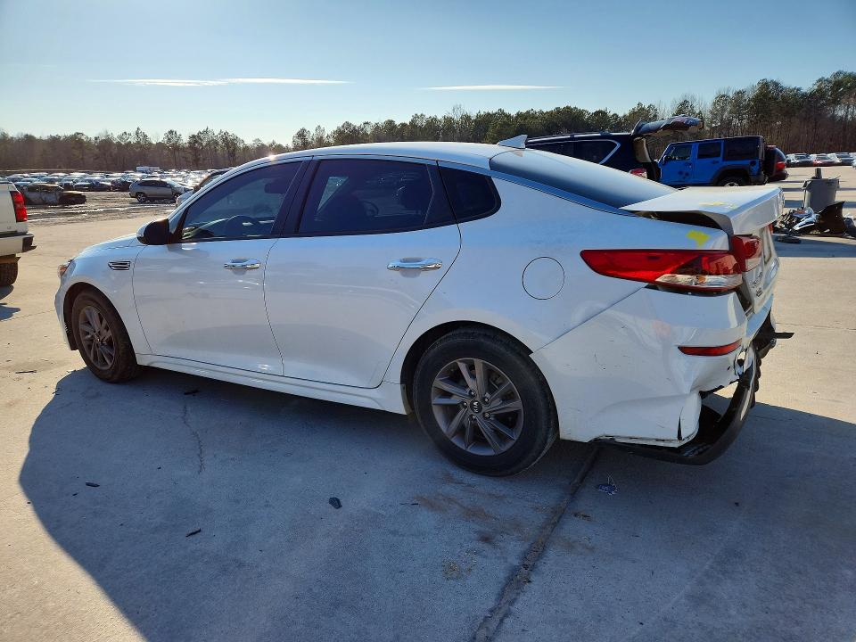 Photo 2 from auction – 2020 KIA OPTIMA with VIN 5XXGT4L38LG396409