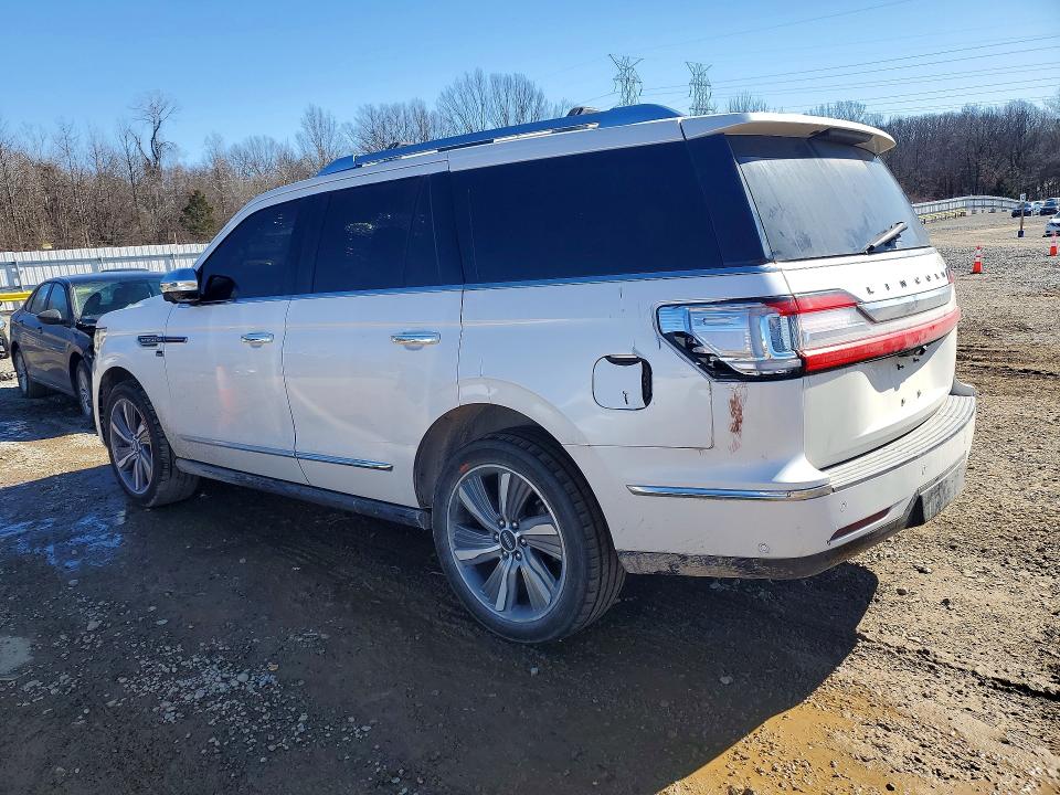 Photo 2 from auction – 2019 LINCOLN NAVIGATOR with VIN 5LMJJ2TT2KEL06859