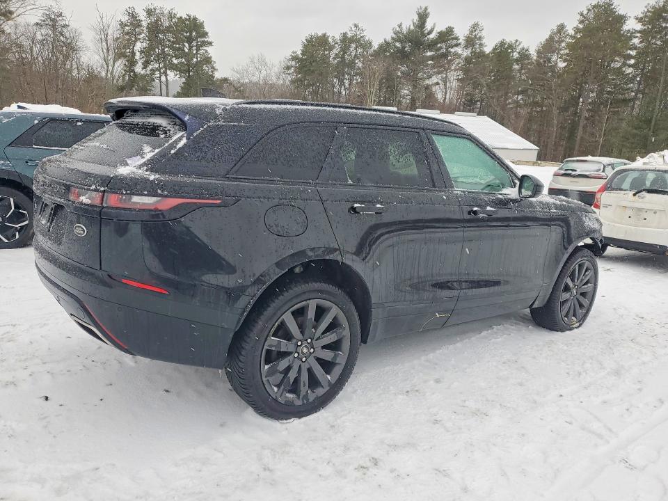 Photo 3 from auction – 2018 LAND ROVER RANGE ROVER VELAR with VIN SALYM2RV7JA748735