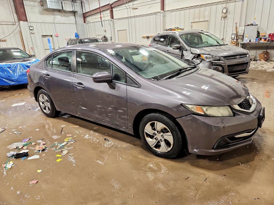 Photo 4 from auction – 2014 HONDA CIVIC LX with VIN 19XFB2F50EE085584