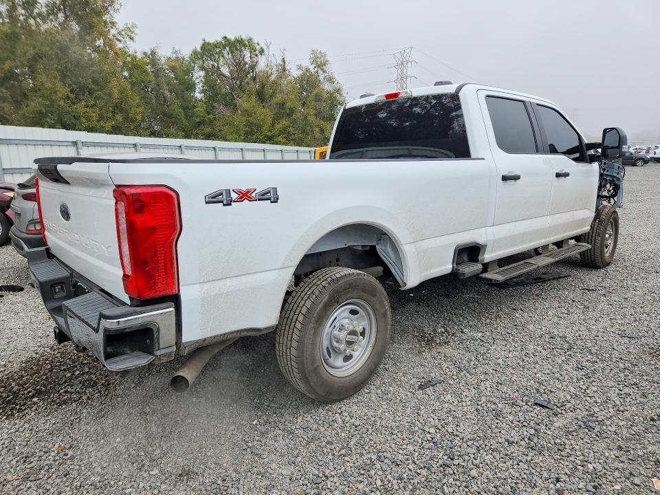 Photo 3 from auction – 2025 FORD F250 with VIN 1FT7W2BA3SED44958