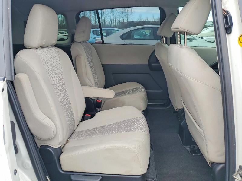Photo 11 from auction – 2012 MAZDA 5 with VIN JM1CW2BL0C0116107