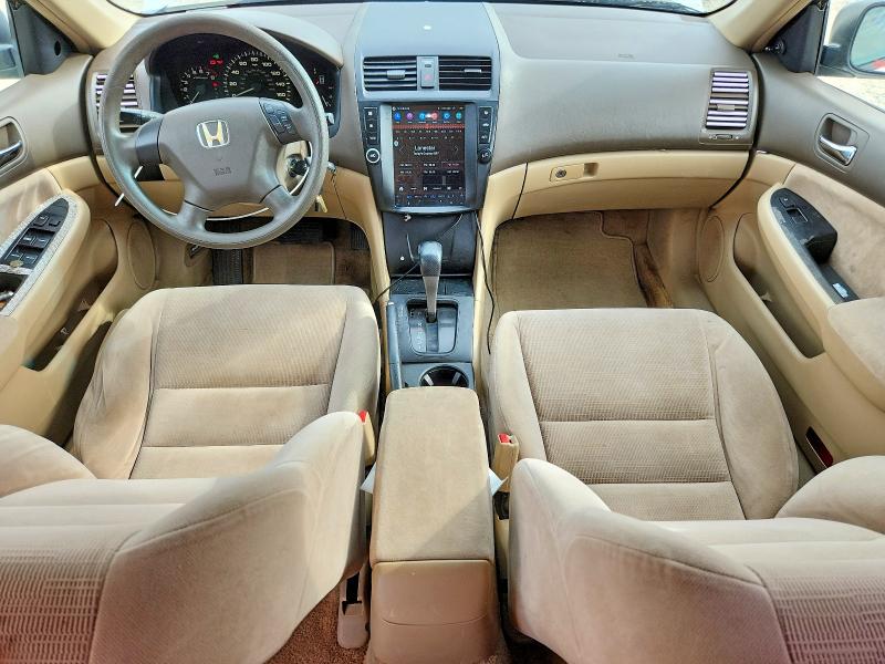 Photo 8 from auction – 2007 HONDA ACCORD with VIN JHMCM56107C000800