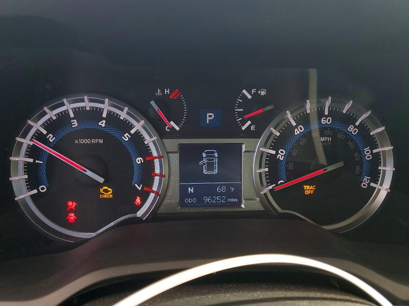 Photo 9 from auction – 2017 TOYOTA 4RUNNER SR with VIN JTEBU5JR1H5476307