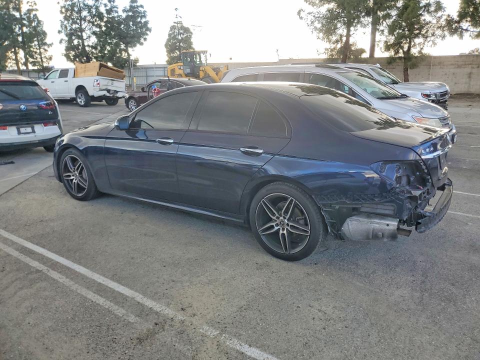 Photo 2 from auction – 2020 MERCEDES-BENZ E with VIN WDDZF8DB3LA706335