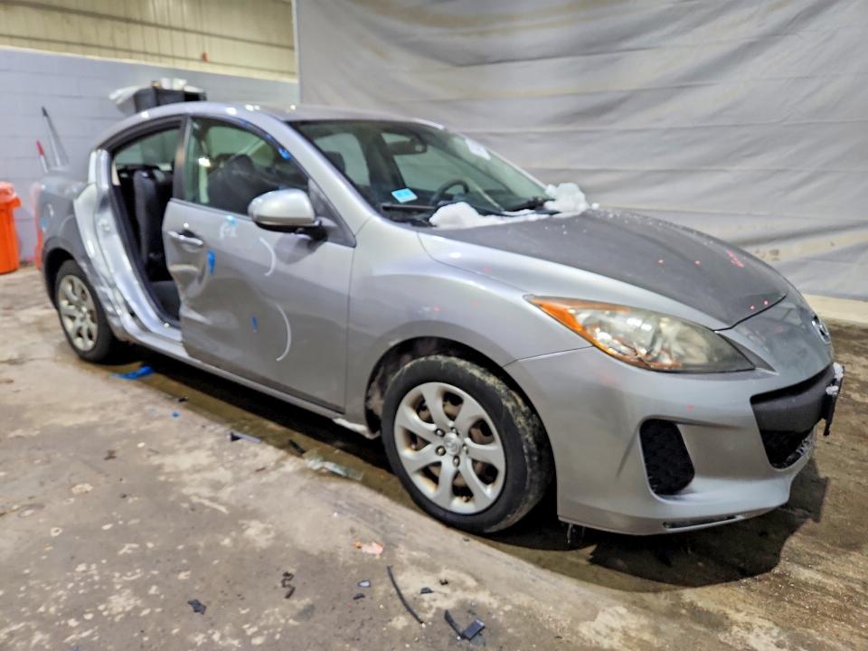 Photo 4 from auction – 2012 MAZDA 3 I with VIN JM1BL1UG8C1518983