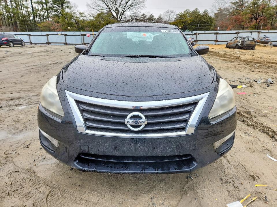 Photo 5 from auction – 2013 NISSAN ALTIMA with VIN 1N4AL3AP4DN410792