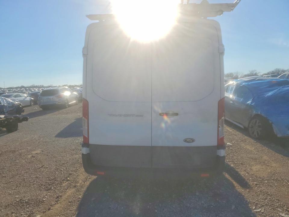 Photo 6 from auction – 2021 FORD TRANSIT with VIN 1FTBR1C85MKA74790