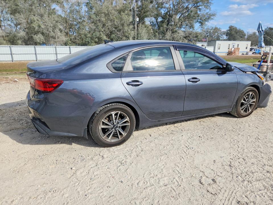 Photo 3 from auction – 2023 KIA FORTE with VIN 3KPF24AD1PE681963