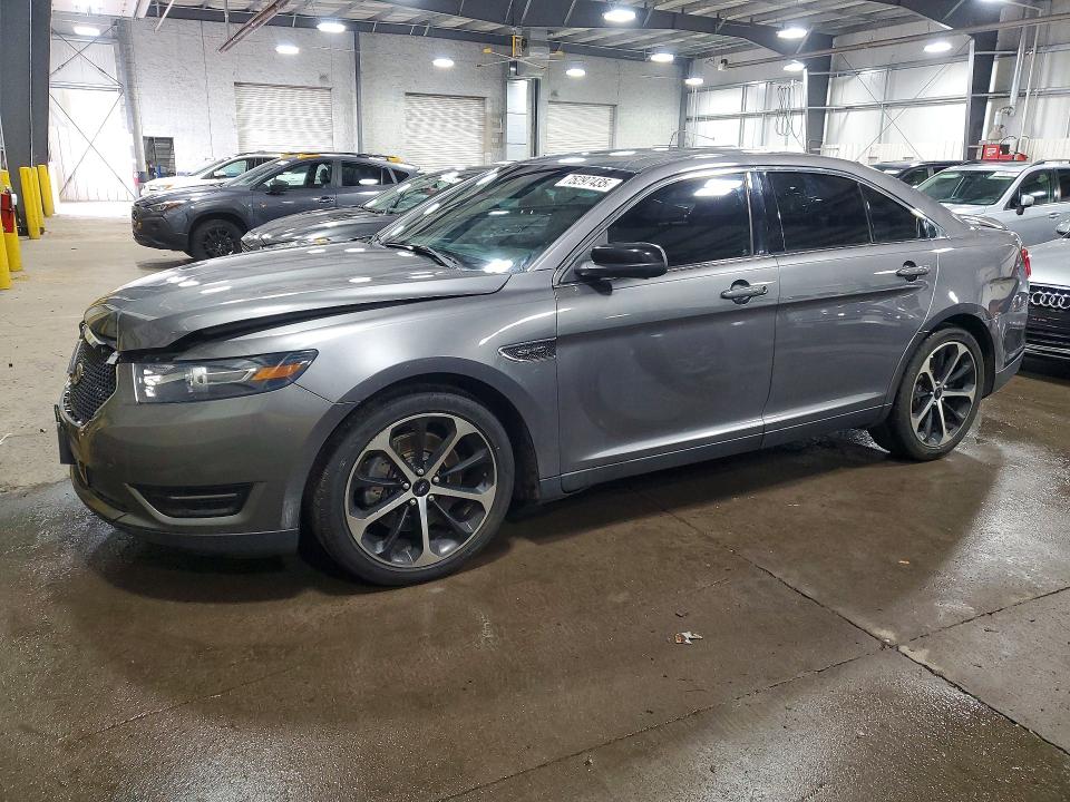 FORD TAURUS SHO 2014 with VIN 1FAHP2KT4EG121331 - Photo from auction