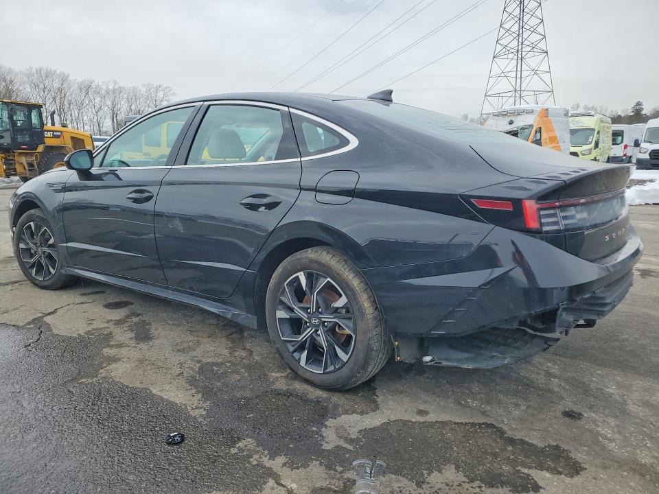 Photo 2 from auction – 2024 HYUNDAI SONATA SEL with VIN KMHL64JA5RA398965