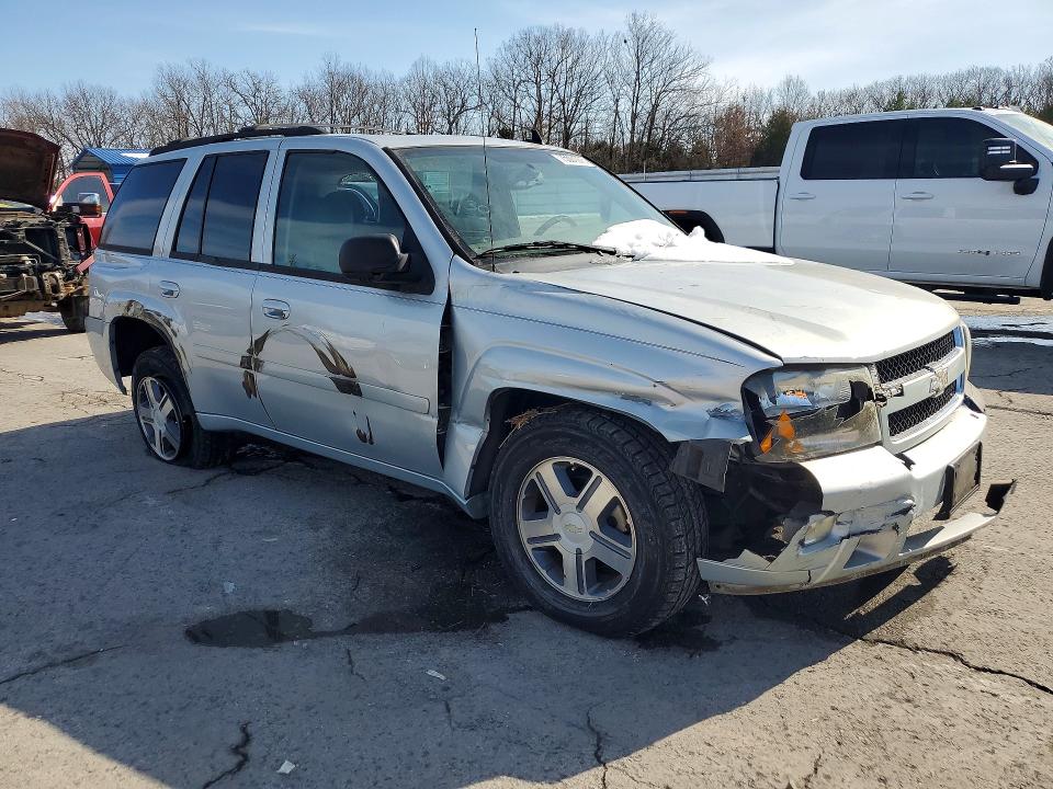 Photo 4 from auction – 2008 CHEVROLET TRAILBLAZER with VIN 1GNDT13S682166929