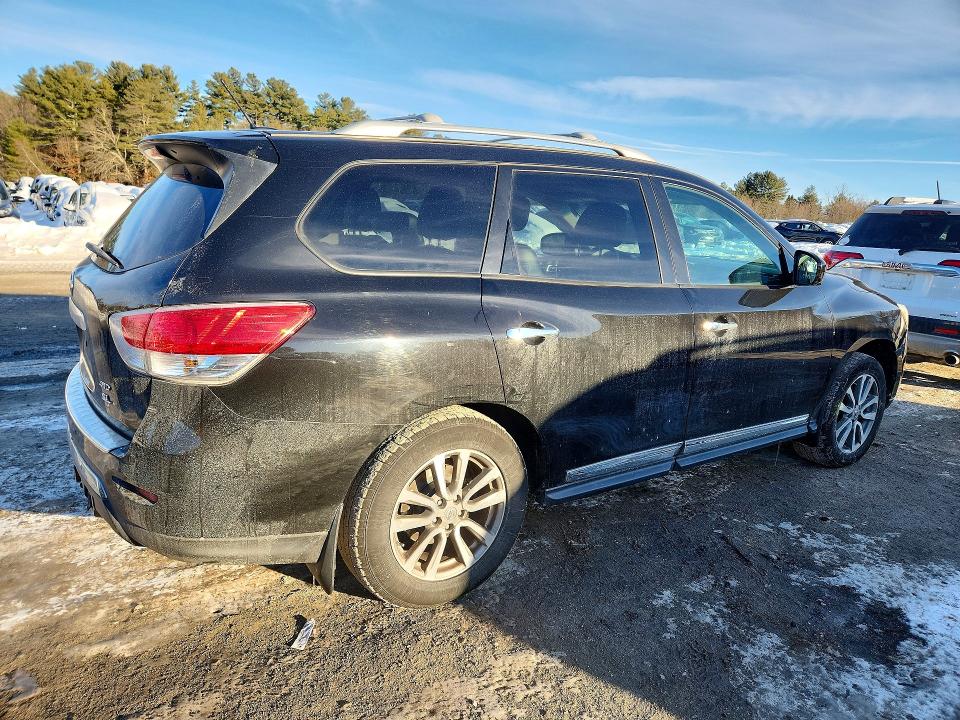 Foto 3 de la subasta – 2015 NISSAN PATHFINDER con VIN 5N1AR2MM4FC644753