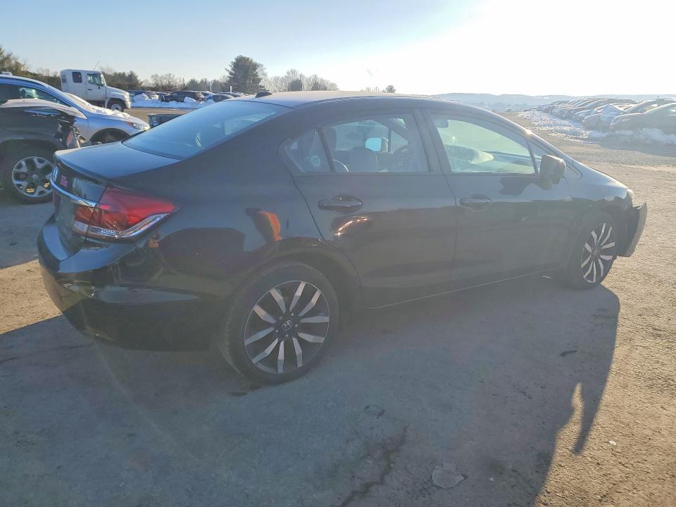 Photo 3 from auction – 2014 HONDA CIVIC EXL with VIN 19XFB2F93EE256041