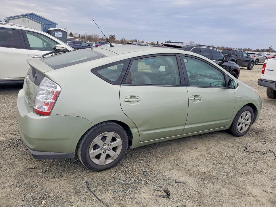 Photo 3 from auction – 2007 TOYOTA PRIUS with VIN JTDKB20U777617639