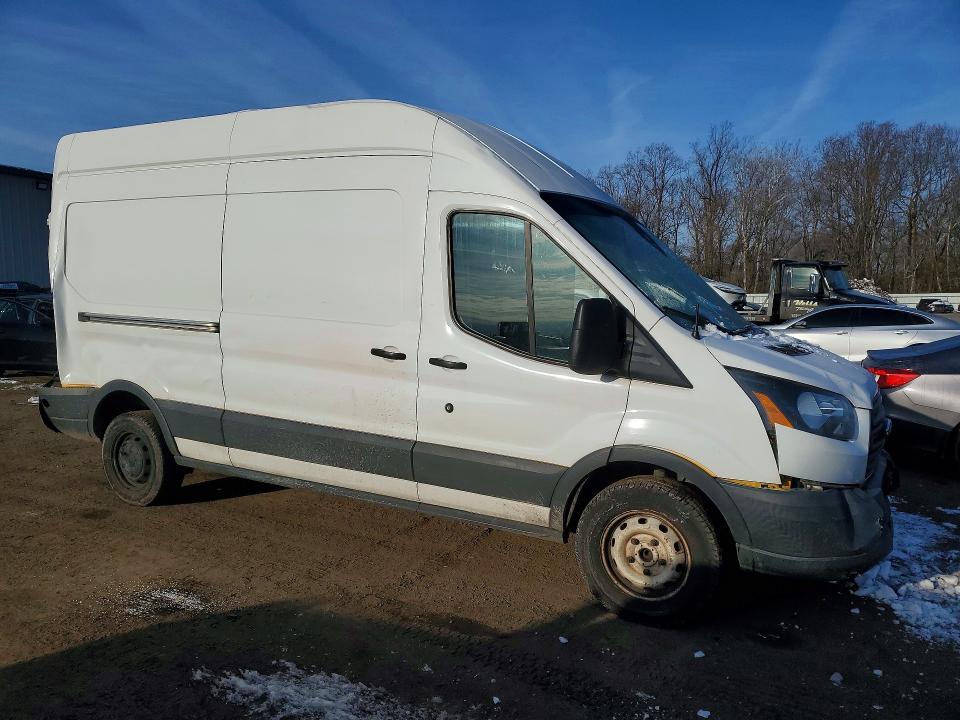 Foto 4 de la subasta – 2018 FORD TRANSIT VAN con VIN 1FTYR2XM6JKA92413
